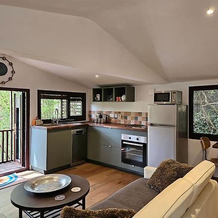 Treetops Lodge, Private Parking & Garden ทรูโร ภายนอก รูปภาพ