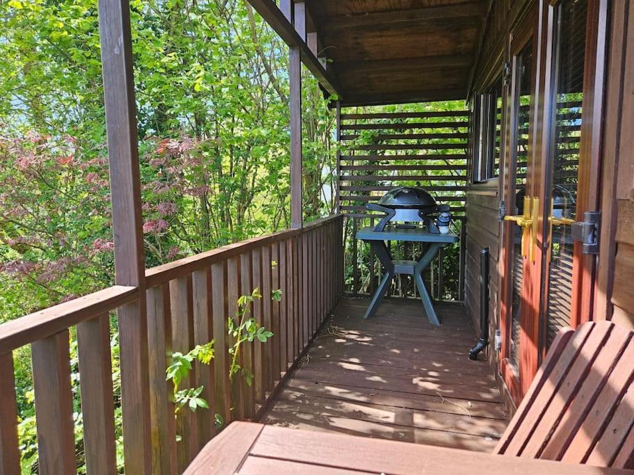 Treetops Lodge, Private Parking & Garden ทรูโร ภายนอก รูปภาพ